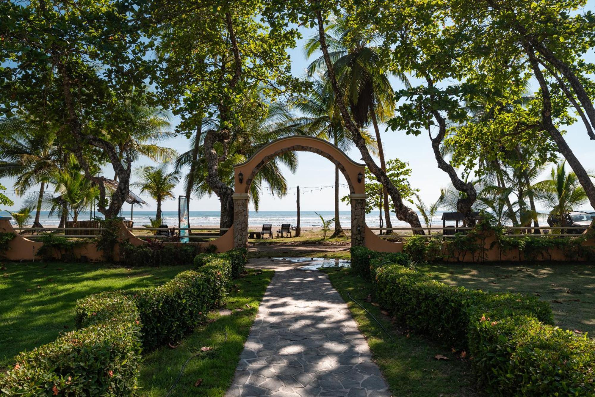 Sunset Del Mar Beach Resort Esterillos Este Extérieur photo
